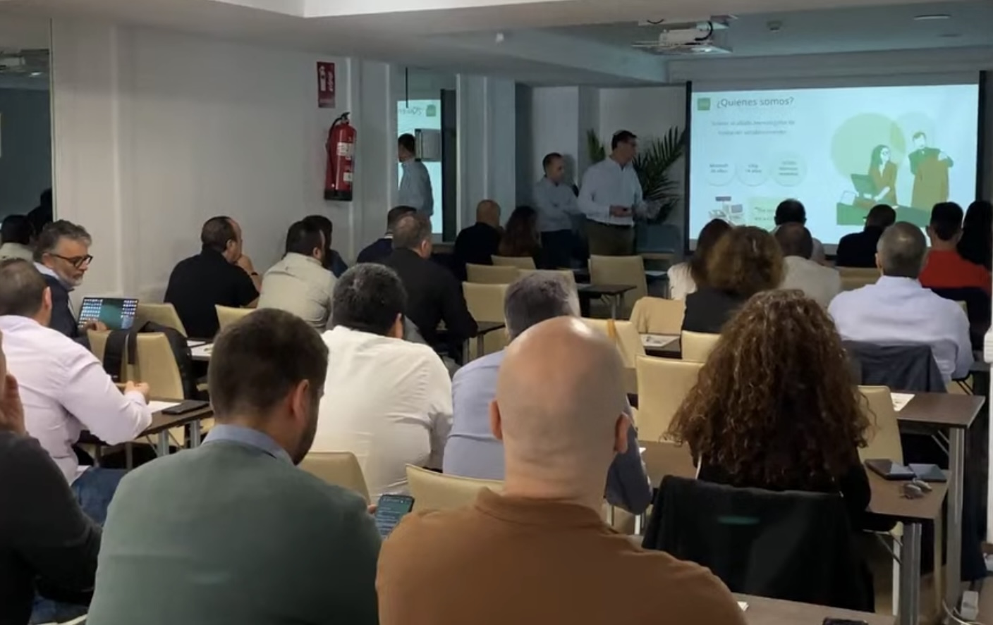 Conócenos - IMG 7702 IMG 7702 - Glop Software TPV