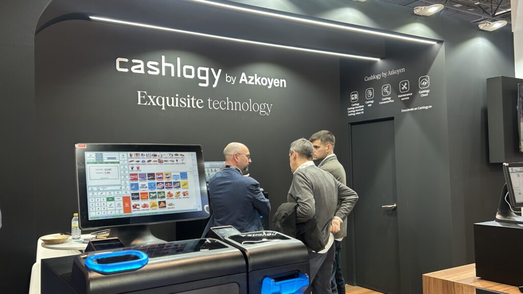 Glop presenta en HIP 2026 sus innovaciones en su software para hostelería - Imagen Stand Cashlogy by azkoyen y Tpv Glop 2026 Imagen Stand Cashlogy by azkoyen y Tpv Glop-2026